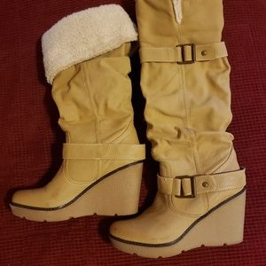 Suede wedge heeled boots